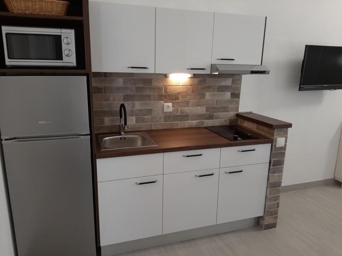 Bella Apartments Vir Zewnętrze zdjęcie