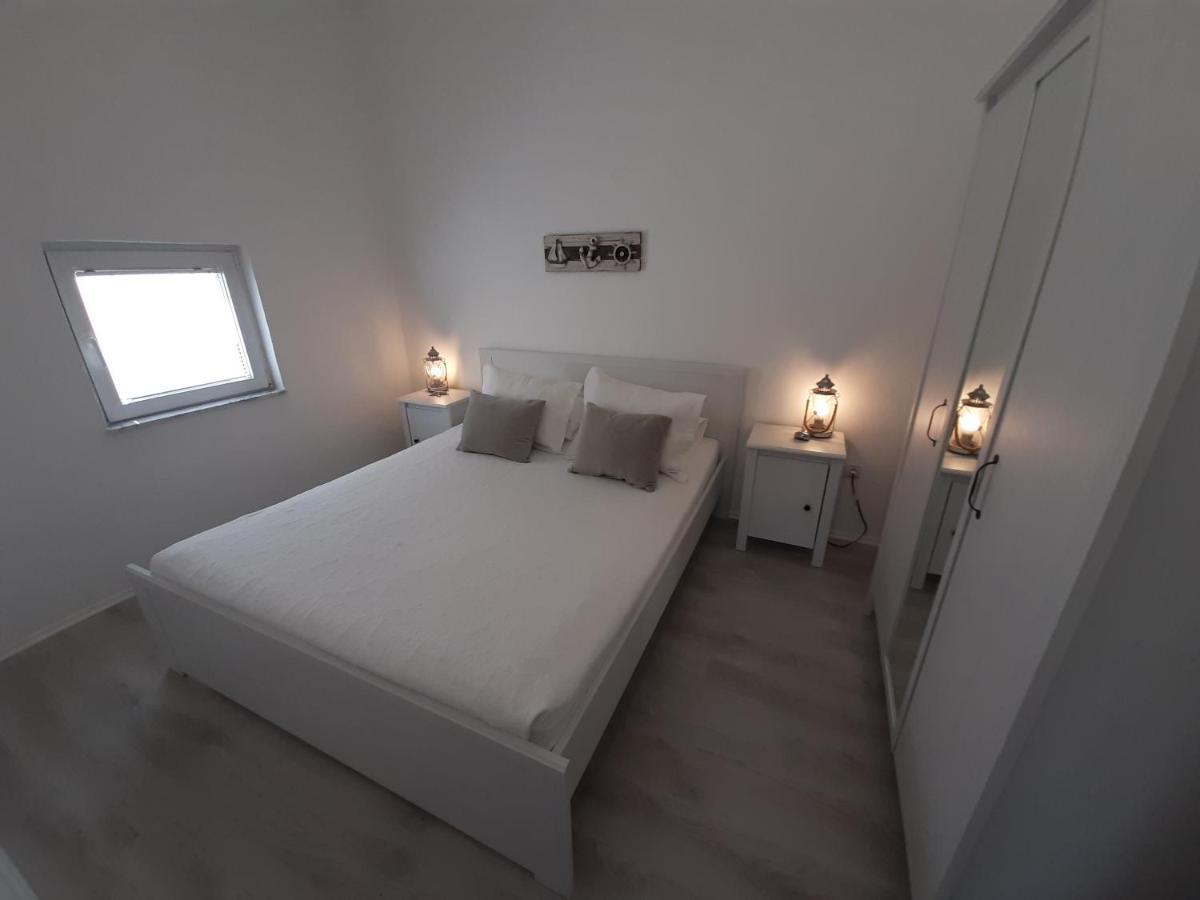 Bella Apartments Vir Zewnętrze zdjęcie