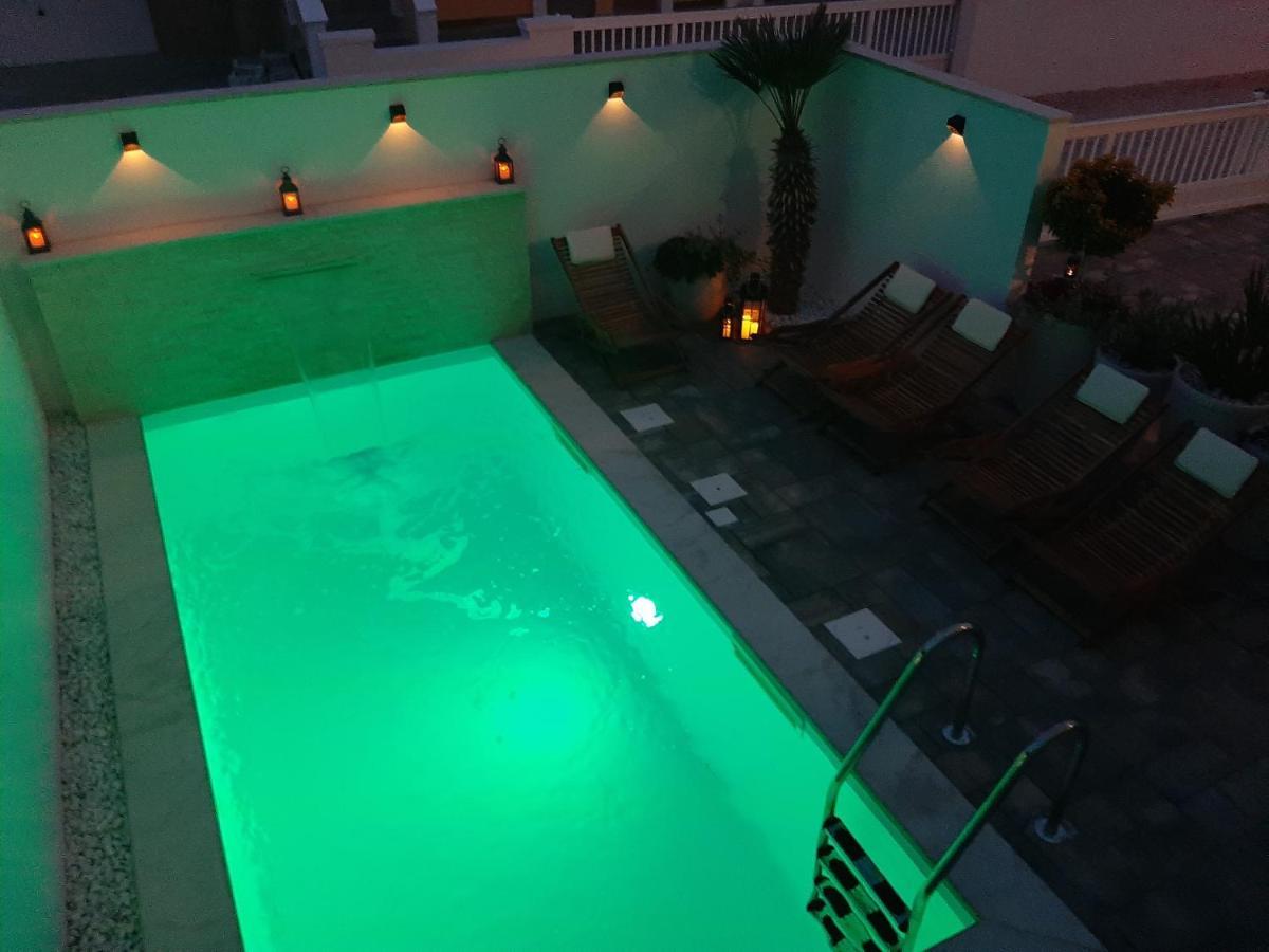 Bella Apartments Vir Zewnętrze zdjęcie