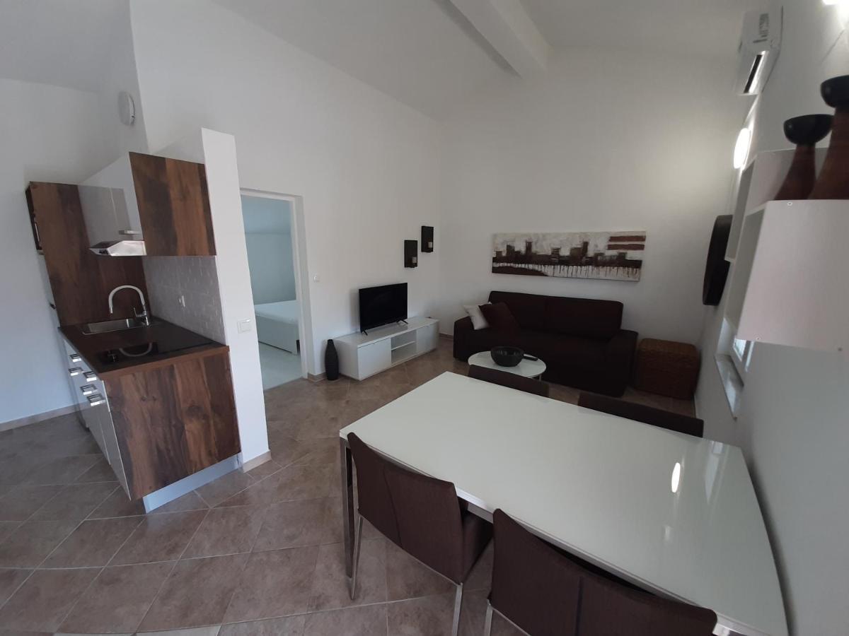 Bella Apartments Vir Zewnętrze zdjęcie