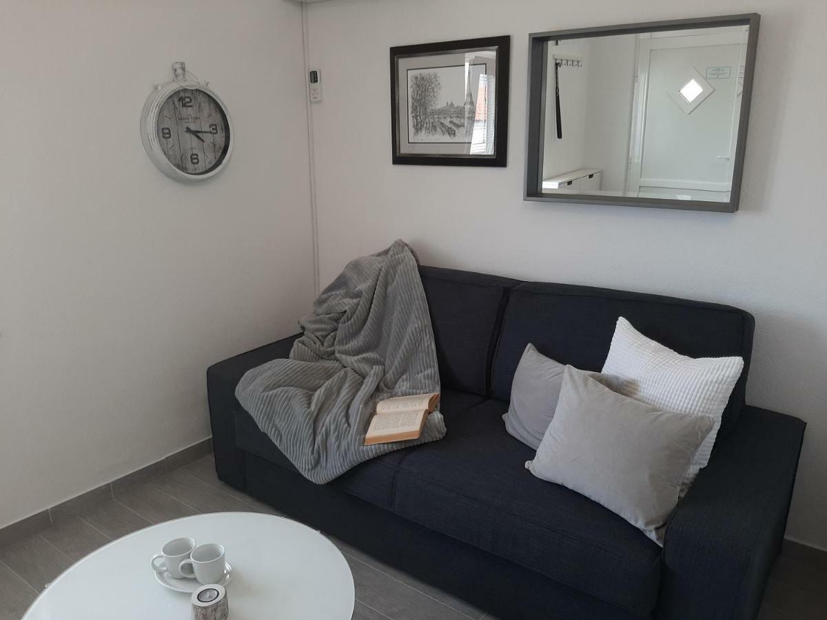 Bella Apartments Vir Zewnętrze zdjęcie